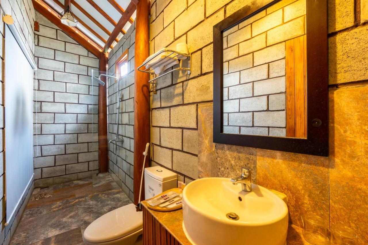 Oyo 467 Hoi An Twin Lake Villa Dış mekan fotoğraf